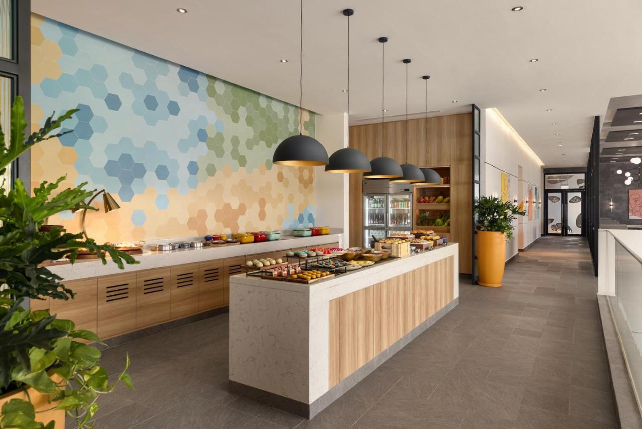 Hiive By Fusion Binh Duong - Vsip 1 Hotel Thuan An Exterior foto