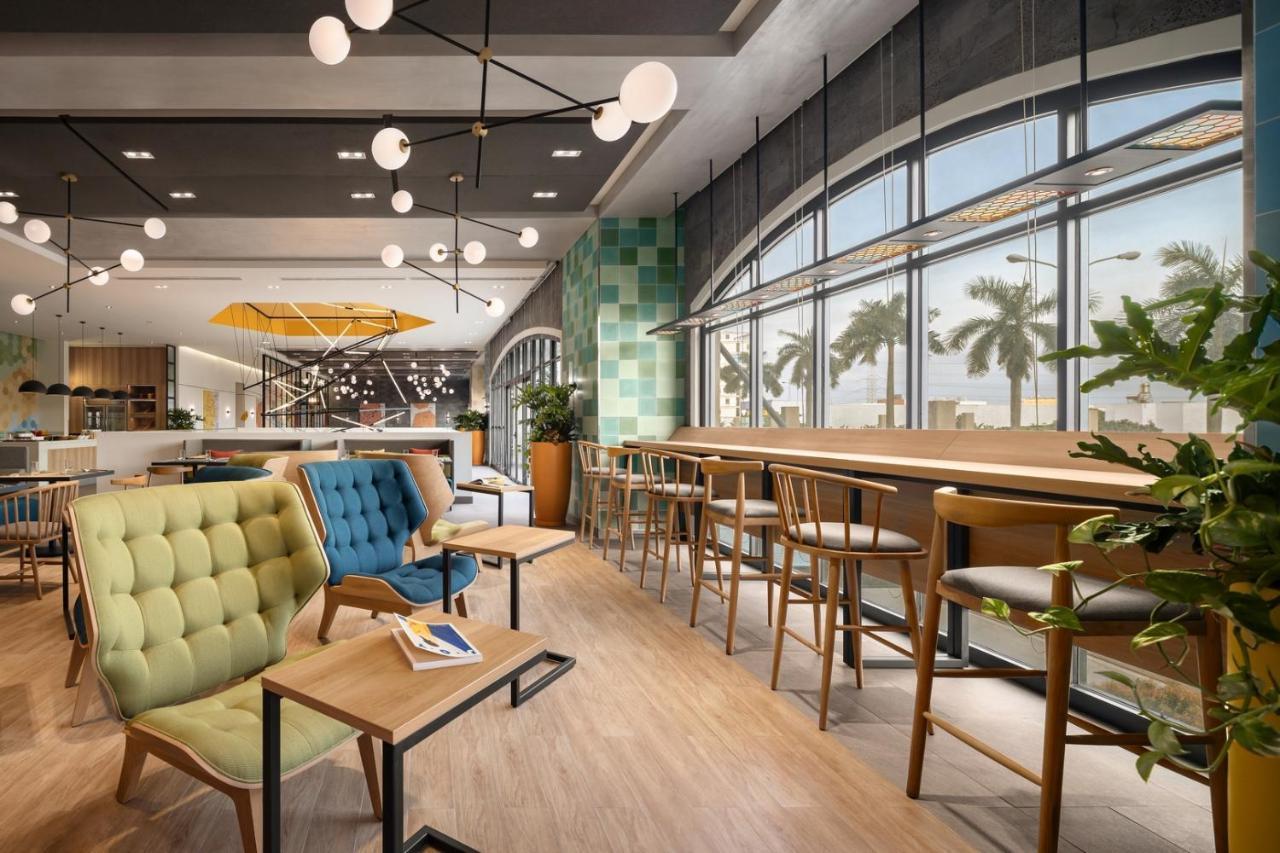 Hiive By Fusion Binh Duong - Vsip 1 Hotel Thuan An Exterior foto